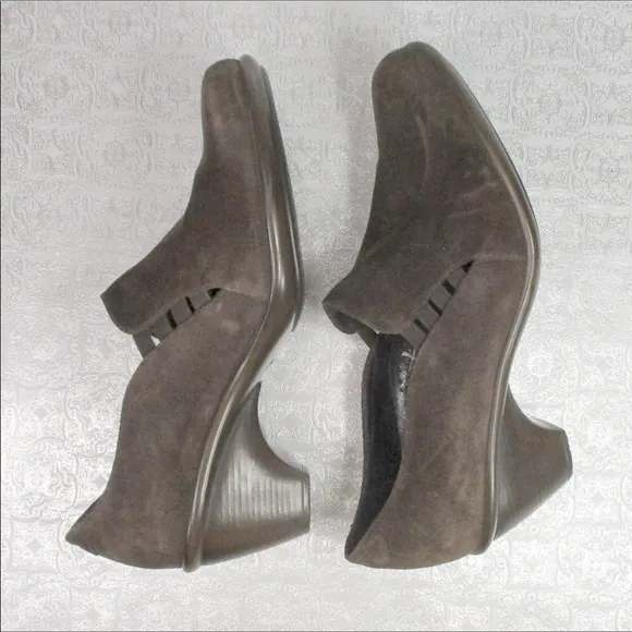 DANSKO Brown Suede Heel Shoes Size 41(9.5)
