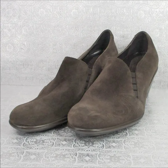 DANSKO Brown Suede Heel Shoes Size 41(9.5)