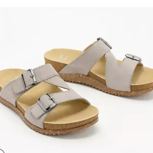 Dansko Dayna: Stone Suede Sandals