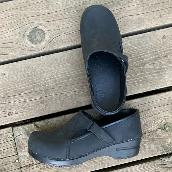 DANSKO Shoes Clogs PROFESSIONAL Non-Slip Black Leather Velcro Elastic Size 37