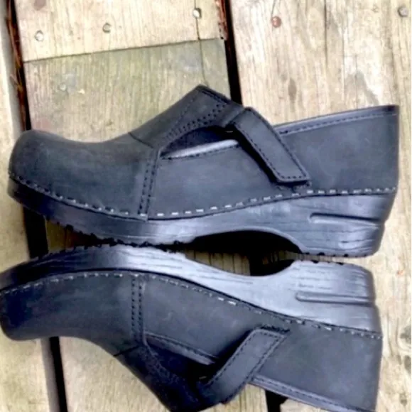 DANSKO Shoes Clogs PROFESSIONAL Non-Slip Black Leather Velcro Elastic Size 37