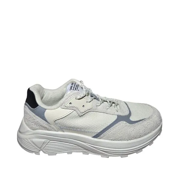 Darc Sport White and Gray Athletic Shoes with Chunky Sole
