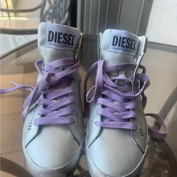 Diesel Women's Gray and Purple High-Top Sneakers