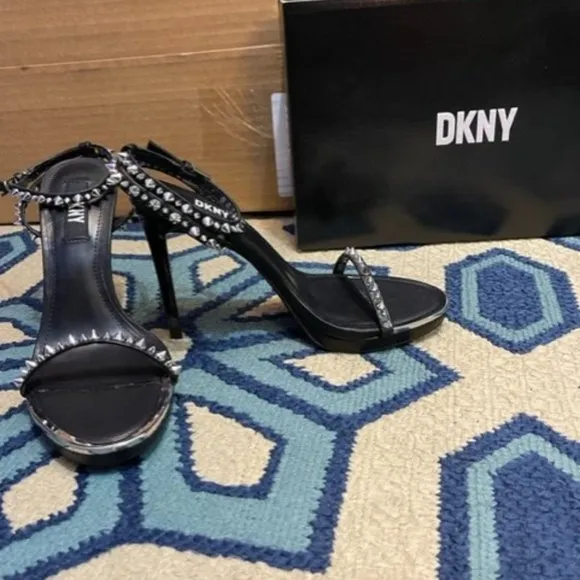 DKNY Dacia Silver Studded Dress Stiletto Sandals Size 6.5