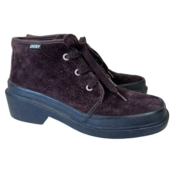 DKNY Y2K Brown Suede Chukka Boots