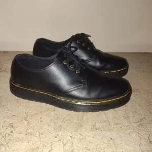 Doc Martens Classic Black Leather Unisex Shoes