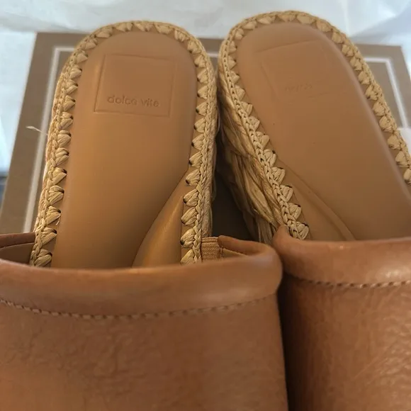 Dolce Vita Raffia Bottom Honey women’s Slide Sandals - Pablos SZ 10