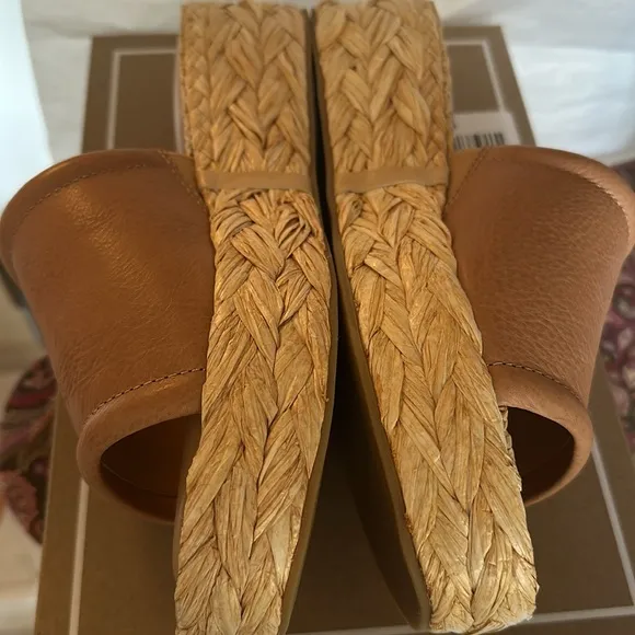 Dolce Vita Raffia Bottom Honey women’s Slide Sandals - Pablos SZ 10