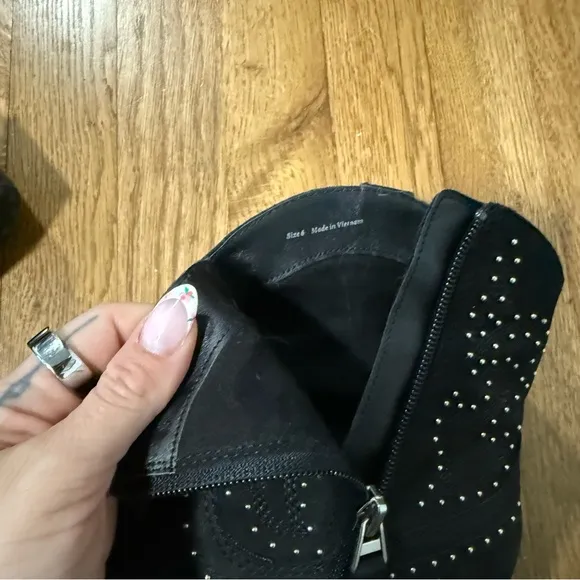 Dolce Vita Solow Stud Western Boot