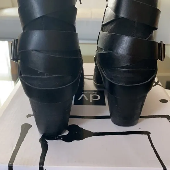 Dolce Vita suede black ankle  boots