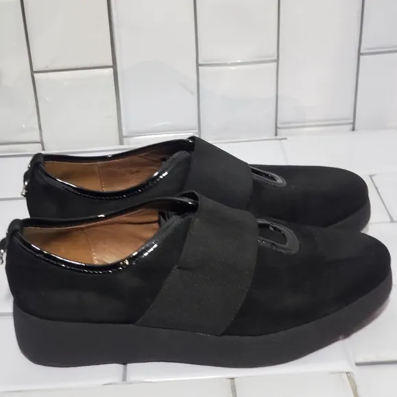 DONALD J PLINER Black Suede Platform Wedge Shoes S