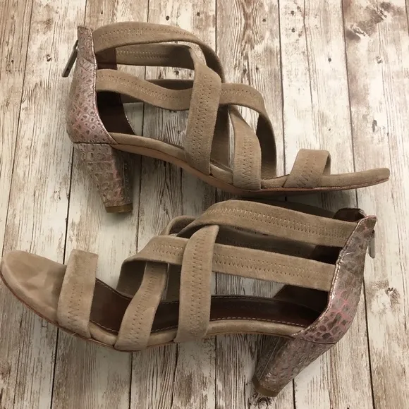 Donald J Pliner Vida Suede Cross Strap Sandals