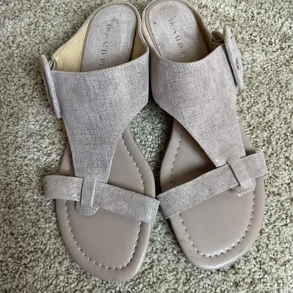 Donald Pliner Ofelia Sandals size 9