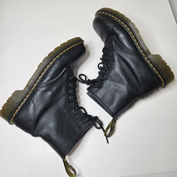 Dr. Doc Martens 1460 Pascal 8-Eye Boot - Black Women's 9 Leather Clear Rubber