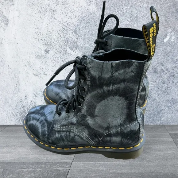 Dr. Martens 1460 Pascal Tie Dye Printed Suede Black 8 Eye Boots Women’s  NWOB