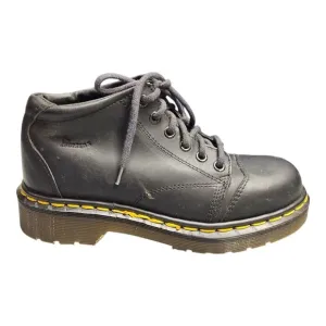 Dr. Martens Boots Unisex Kids Size 3 Black Solid Leather Rubber Sole Lace Up