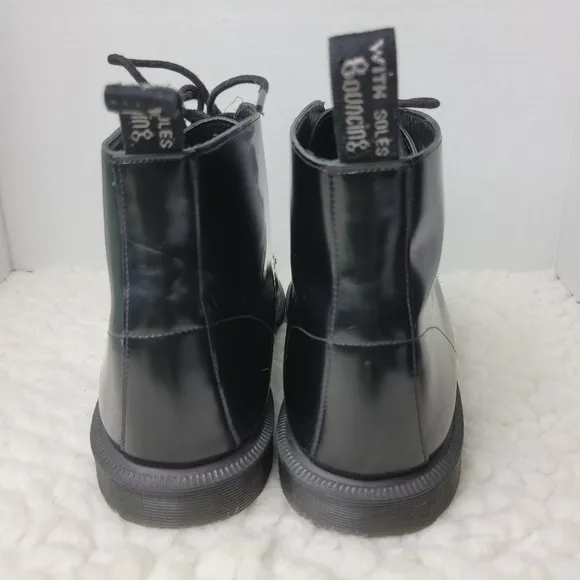 Dr. Martens Emmeline Women's Boots Size 11 Smooth Black Leather Ankle Shoes