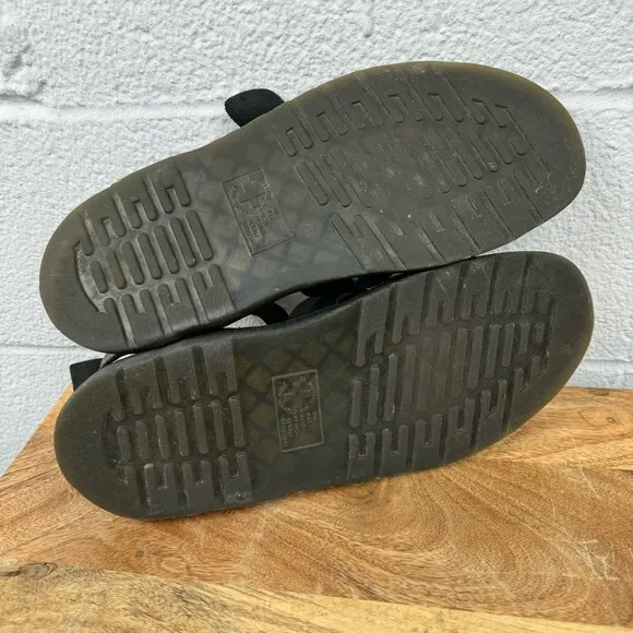 Dr. Martens Gryphon Sandals Size 11