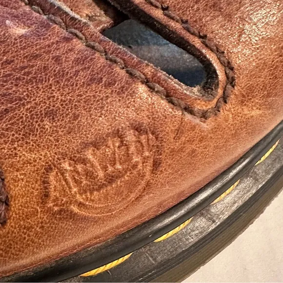 Dr. Martens Leather Firsherman VTG Sandals