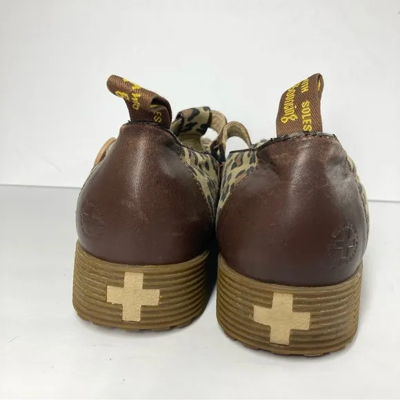 Dr Martens Mary Jane Shoes Canvas Sugar Skulls Animal print 9 Brown Platform