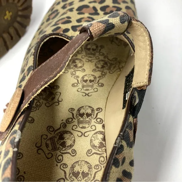 Dr Martens Mary Jane Shoes Canvas Sugar Skulls Animal print 9 Brown Platform