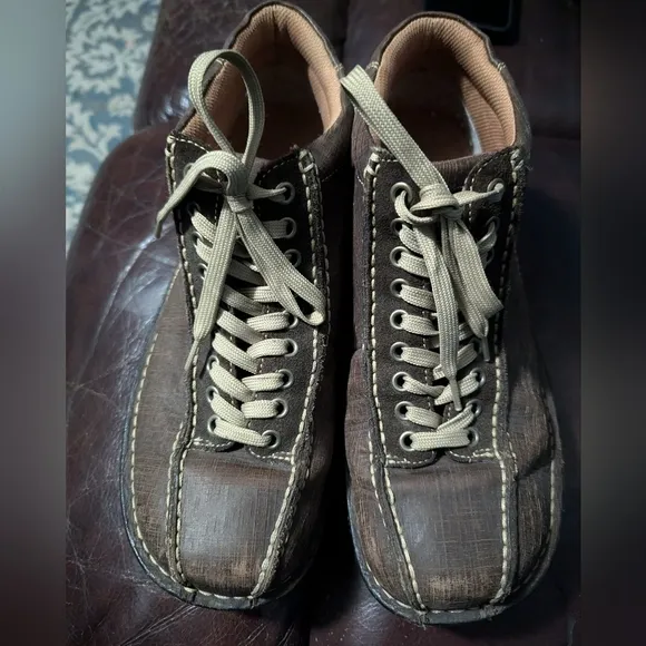 Dr Martens Men's Brown Casual Shoes