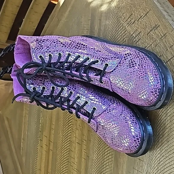 Dr. Martens Pascal Purple Snake Metallic Suede Boots 1460 Retail $180