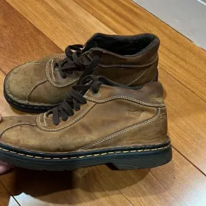 Dr. Martens Leather Oxfords Mens Size 7