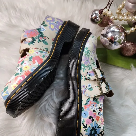Dt Martens  8065 Mary JaneWomen shoes size5 new