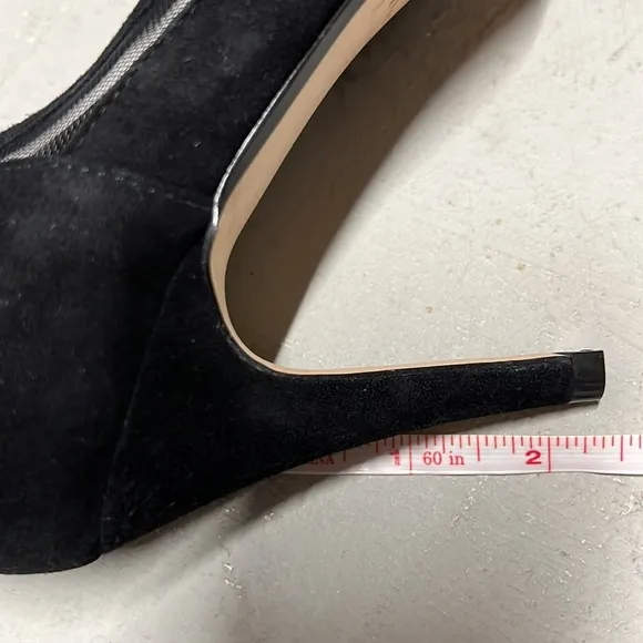 Dune London SZ 40, suede scallop edge heeled shoes.
