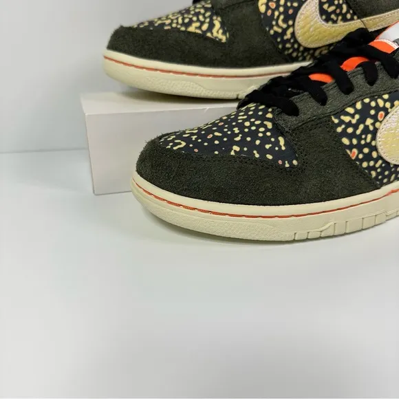 DUNK LOW SE GONE FISHING RAINBOW TROUT SPOTTED SUEDE DARK IRIDESCENT ORANGE PINK