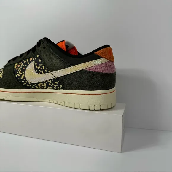 DUNK LOW SE GONE FISHING RAINBOW TROUT SPOTTED SUEDE DARK IRIDESCENT ORANGE PINK