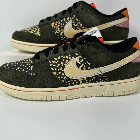 DUNK LOW SE GONE FISHING RAINBOW TROUT SPOTTED SUEDE DARK IRIDESCENT ORANGE PINK