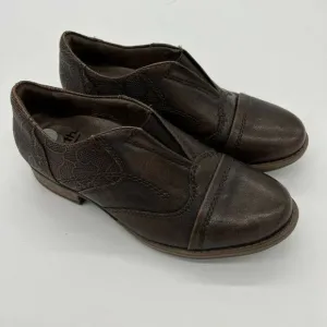 Earth Avani Banyan Almond Slip on Leather Shoes Brown size 6M