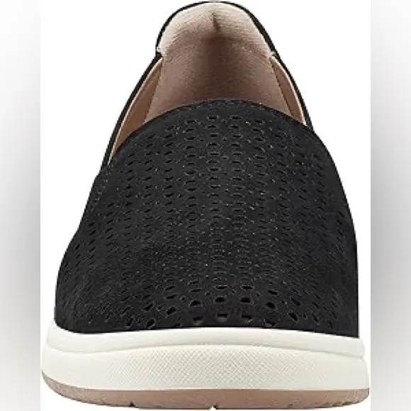 EARTH ORIGINS ELIN SUEDE LEATHER PERFORATED SLIP ON SNEAKERS BLK NIB SZ 8