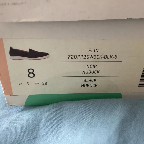 EARTH ORIGINS ELIN SUEDE LEATHER PERFORATED SLIP ON SNEAKERS BLK NIB SZ 8