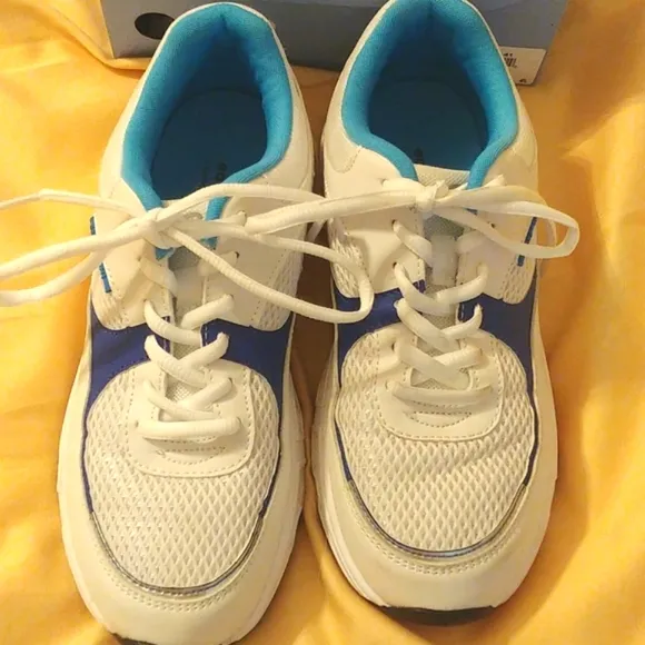 Easy Spirit Galaxie 3 sneakers