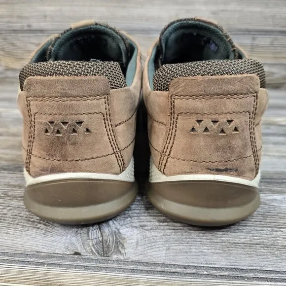 Ecco Byway Tred Shoes Brown Leather Gore-Tex Sneakers Men's Size 11