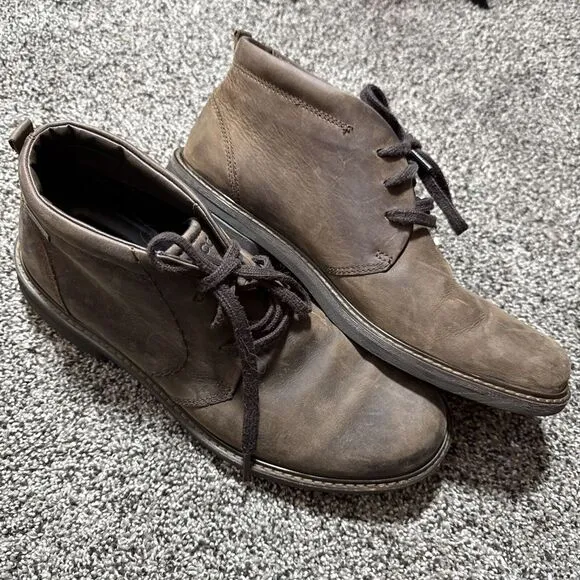 Ecco‎ Men's Size 10 US Chukka Tie  Turn GTX Lace-Up Boot  Leather Brown