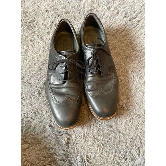 Ecco mens wingtip leather shoes size 10/10.5