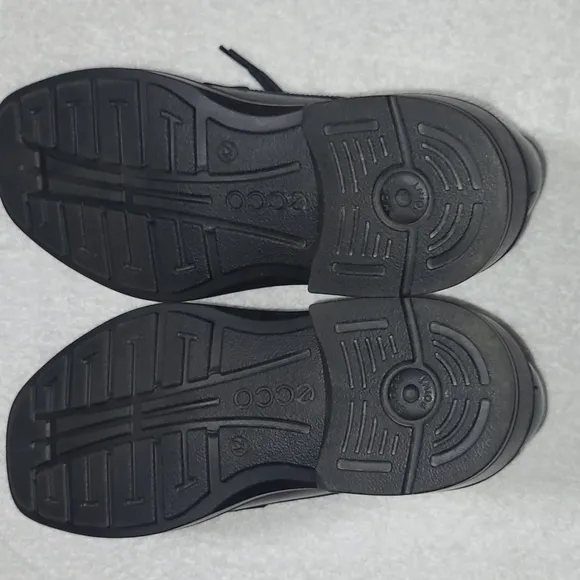 ECCO Shoes Light Shock Point Mens Black Leather Lace-Up EU 42 Dress Shoes US 8
