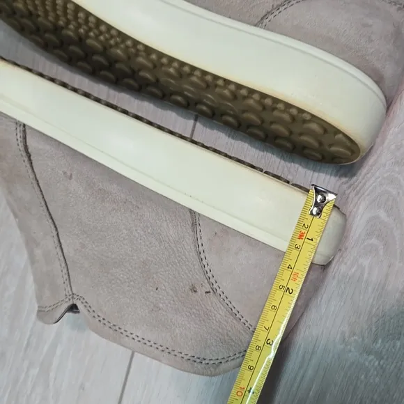 Ecco Women Ankle Soft 7 Leather Casual Gray Slip On Shoes Sz 9