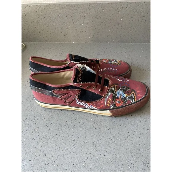 Ed Hardy Designs Vtg Slip On MENS SIZE 12 Tattoo Style Shoes style 17mr102m