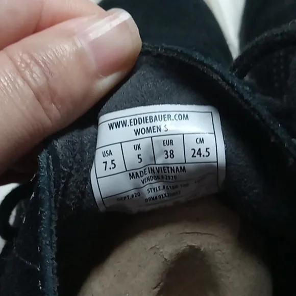 Eddie bauer black suede mocassin shoes