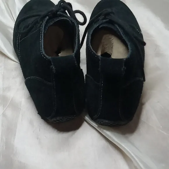 Eddie bauer black suede mocassin shoes
