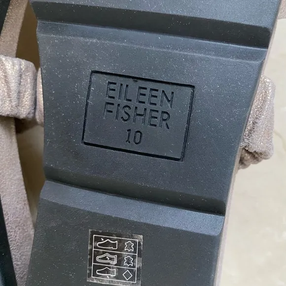 Eileen Fisher Dylan Sandals, size 10