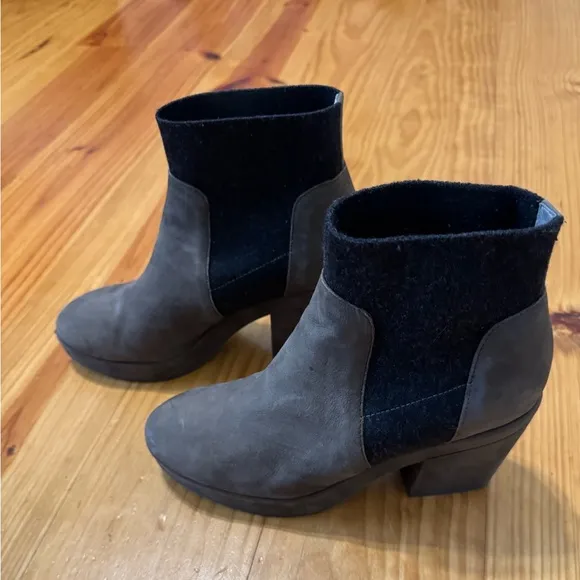 Eileen Fisher Women’s Suede Bootie Shoes US 6.5 Boot Gray Multi