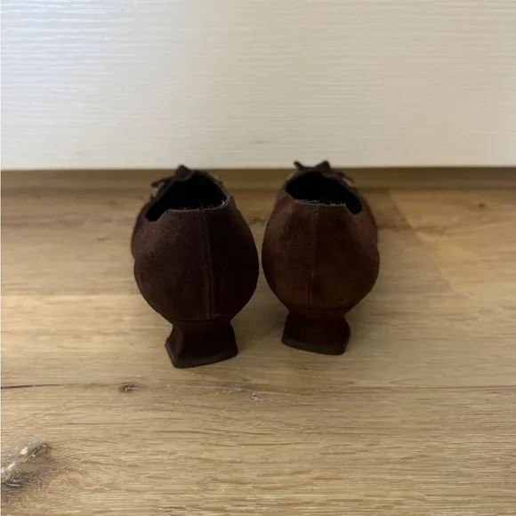 Elegant Brown Suede Women's Shoes
