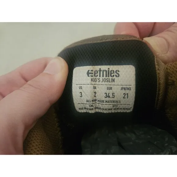 Etnies Joslin Kids Skate Shoes Brown Size 3 Youth Boys Unisex Sneakers