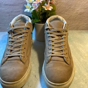ETQ leather sneakers SZ 39 40 EUR